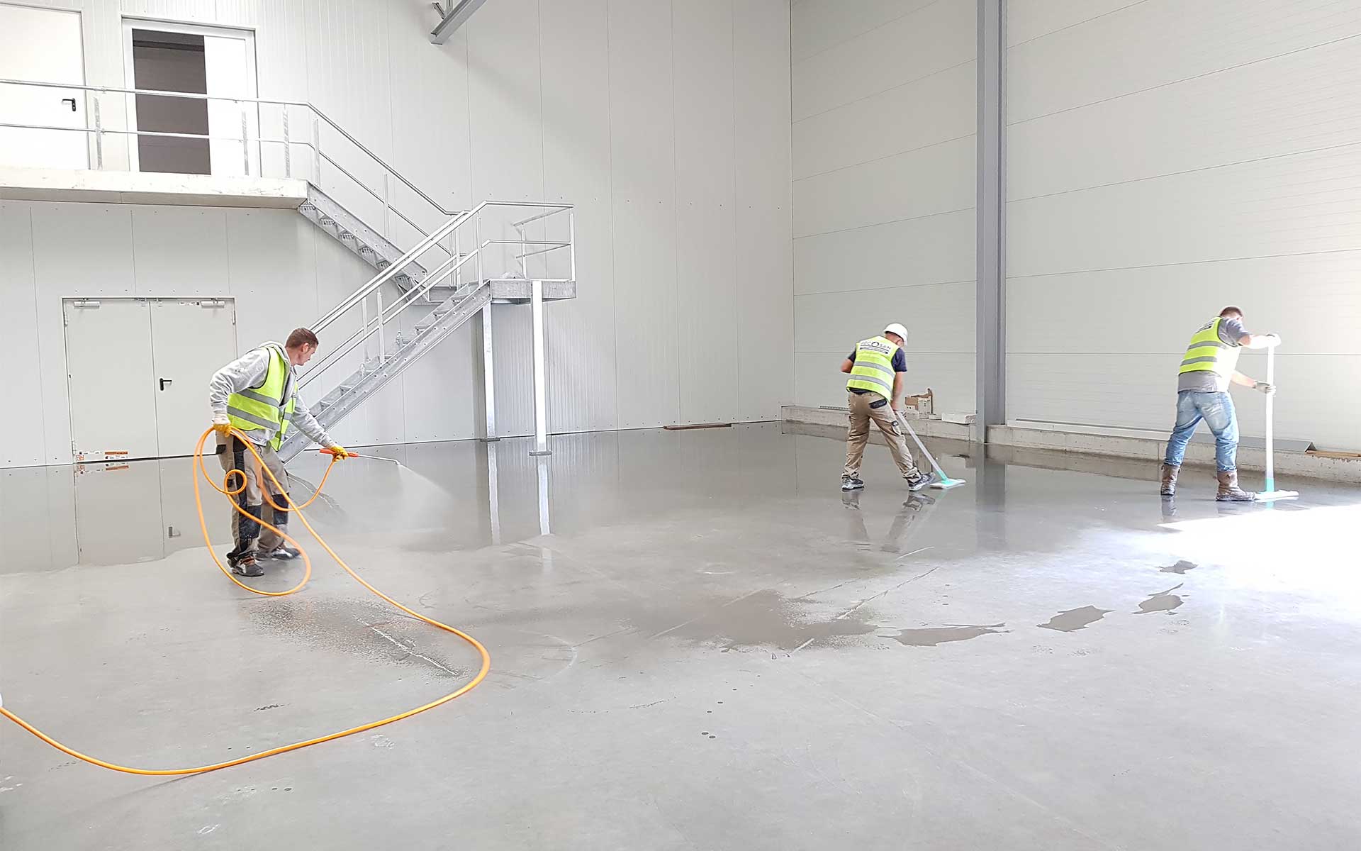 Epoxy floor coating